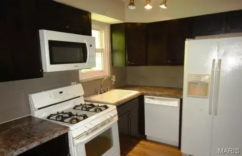 Kitchen - 13 Barto Dr, Calverton Park, MO 63135 photo 1 of 1