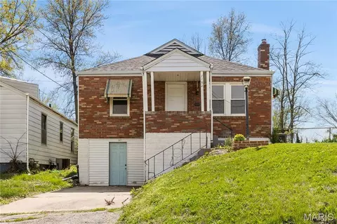7162 Beulah Ave, Jennings, MO 63136