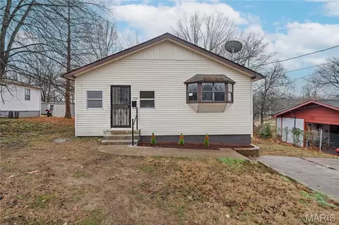 719 Mary St, Poplar Bluff, MO 63901