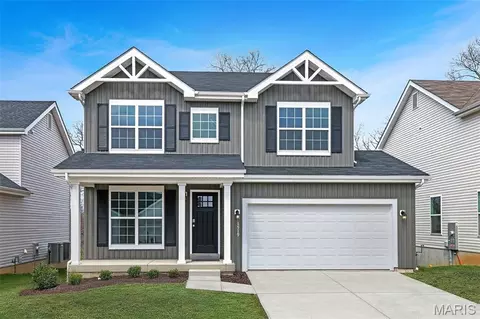 1519 Winding Meadows Dr, Fenton, MO 63026