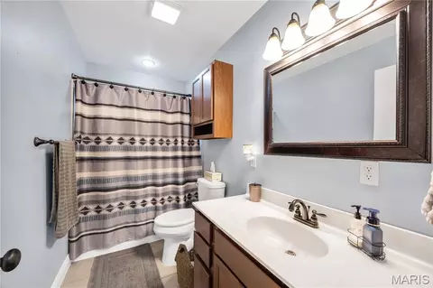 Bath - 128 E 11th St, Hermann, MO 65041 photo 1 of 3