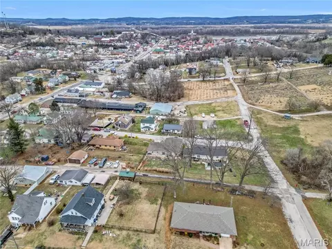 View/Area - 128 E 11th St, Hermann, MO 65041 photo 6 of 7