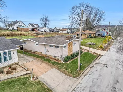 View/Area - 128 E 11th St, Hermann, MO 65041 photo 7 of 7