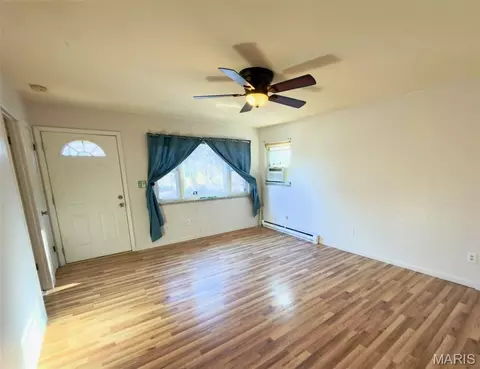 Living - 2061 Ridgeway Dr, Arnold, MO 63010 photo 1 of 2
