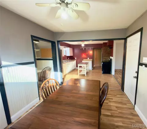 Dining - 2061 Ridgeway Dr, Arnold, MO 63010 photo 2 of 2