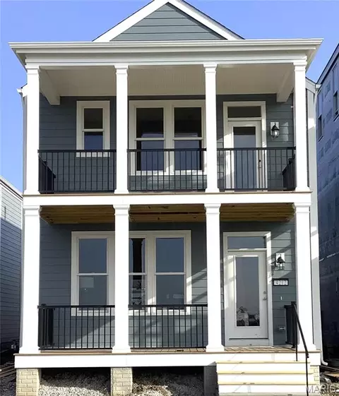 4212 Marais Temps Clair Dr, Saint Charles, MO 63301
