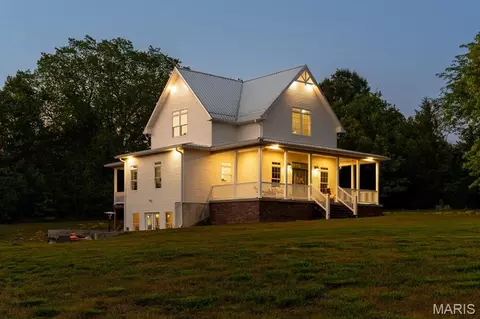 Exterior - 1335 Thomas Dr, Rolla, MO 65401 photo 6 of 7