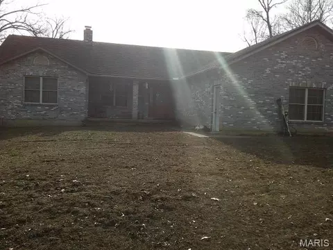 13670 Mammoth Rd, De Soto, MO 63020