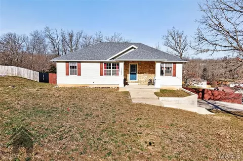 15695 Terris Ln, Saint Robert, MO 65584