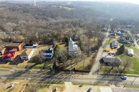 Other - 718 State St, Chester, IL 62233 photo 15 of 16