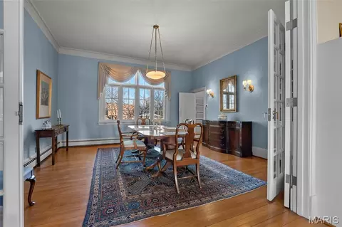 Dining - 718 State St, Chester, IL 62233 photo 1 of 7
