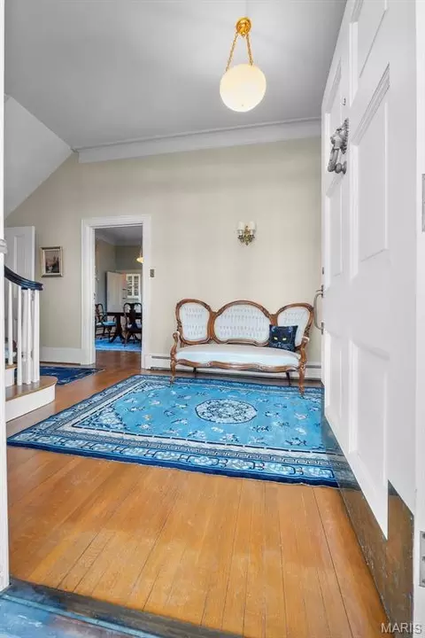 Entry Way - 718 State St, Chester, IL 62233 photo 1 of 7