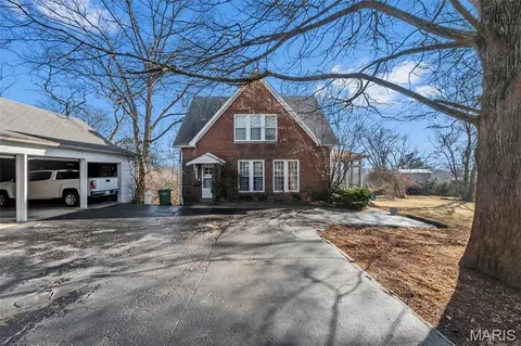 Other - 718 State St, Chester, IL 62233 photo 5 of 16