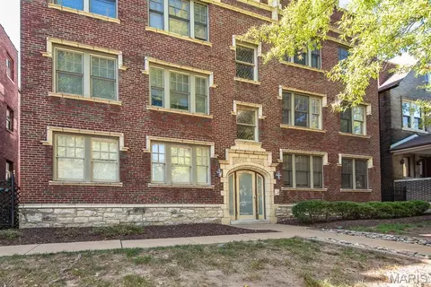 4228 Mcpherson Ave #312, Saint Louis, MO 63108