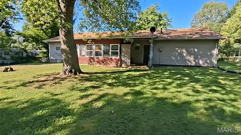 Exterior - 308 N Mccune St, Pilot Knob, MO 63663 photo 4 of 5