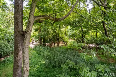 1110 Kiefer Creek Rd, Ballwin, MO 63021 photo 21