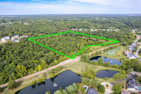 1110 Kiefer Creek Rd, Ballwin, MO 63021