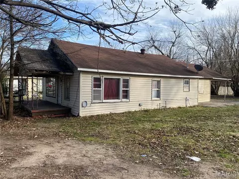 1019 W Clipper St, Kennett, MO 63857 photo 1