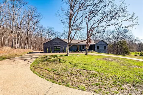 5058 Squire Ln, Cedar Hill, MO 63016