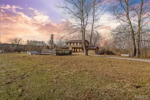 2998 Gresham Hollow Rd, Hamburg, IL 62045