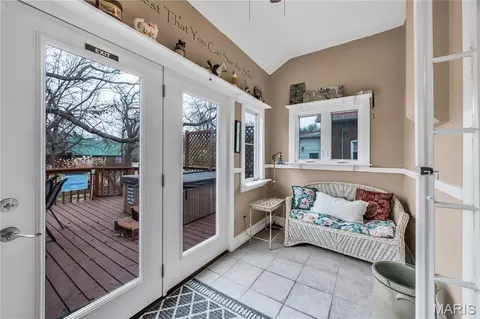 Exterior - 409 Schiller St, Hermann, MO 65041 photo 5 of 11