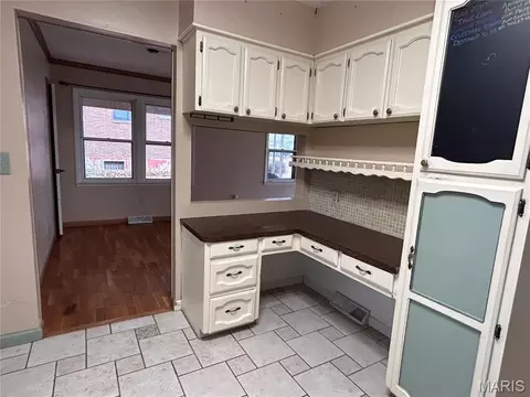 Kitchen - 1208 Apache St, Jackson, MO 63755 photo 2 of 3