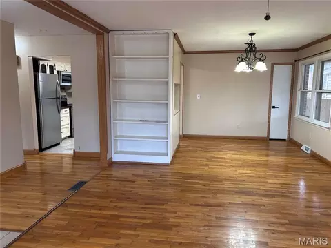 Living - 1208 Apache St, Jackson, MO 63755 photo 1 of 3