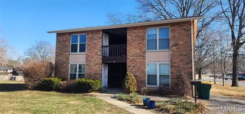 25 Blackburn Mnr, Millstadt, IL 62260