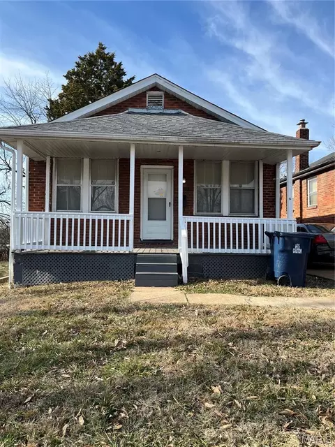 1333 Fairview Ave, University City, MO 63130