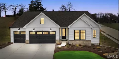 1 Tbb Canterbury The Highlands, Washington, MO 63090