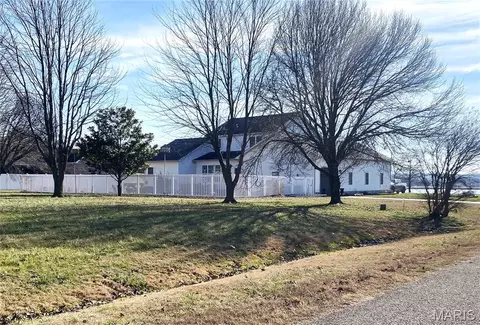 Exterior - 2204 Stonebrook, Dexter, MO 63841 photo 3 of 3