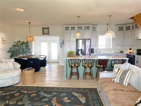 Kitchen - 2204 Stonebrook, Dexter, MO 63841 photo 1 of 3
