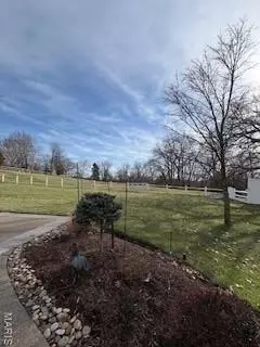 3 Tanglewood Trl, Ballwin, MO 63021 photo 3