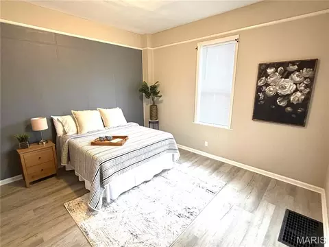 Bedroom - 725 Lee, Belleville, IL 62221 photo 1 of 8