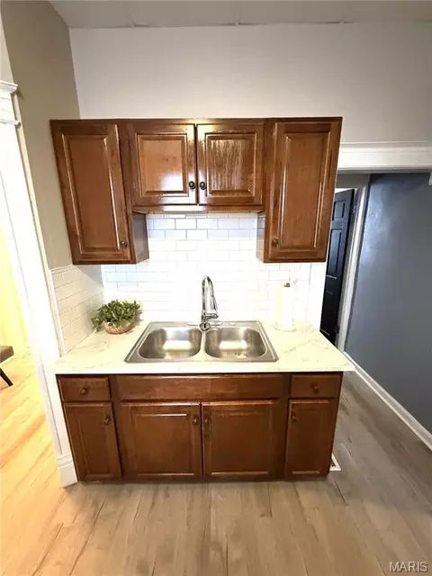 Kitchen - 725 Lee, Belleville, IL 62221 photo 3 of 3