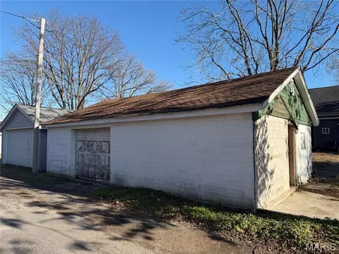 Other - 725 Lee, Belleville, IL 62221 photo 7 of 9