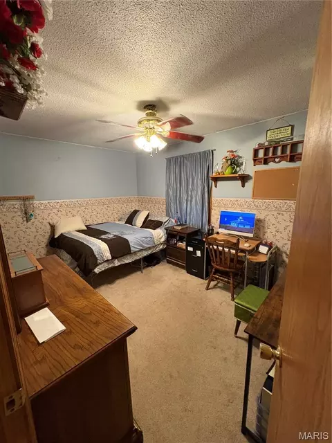 Bedroom - 29623 State Highway C, Potosi, MO 63664 photo 2 of 8