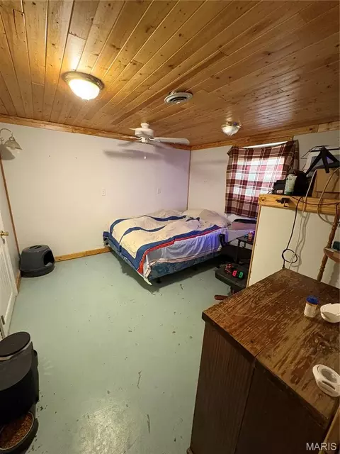 Bedroom - 29623 State Highway C, Potosi, MO 63664 photo 5 of 8