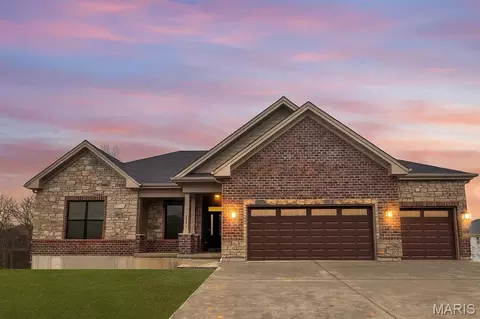 2433 Fiddlers Close Rd #105 STB, Washington, MO 63090
