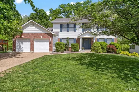 2 Wing Stem Ct, O'fallon, MO 63368