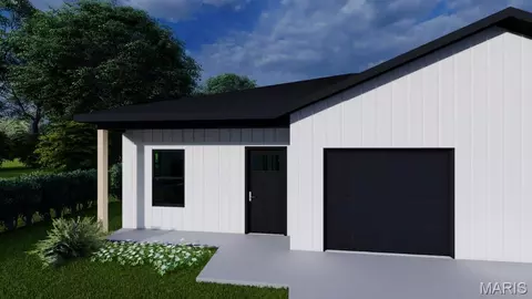 110 Conner Dr, Lebanon, MO 65536