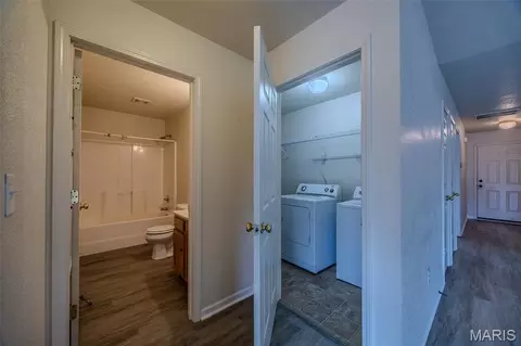 Entry Way - 20955 Homer St #B, Saint Robert, MO 65584 photo 4 of 6