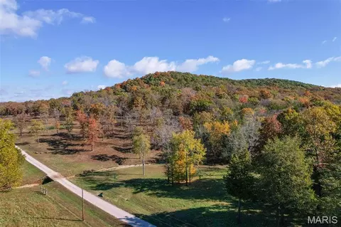 800 Ic 20a, Belleview, MO 63623
