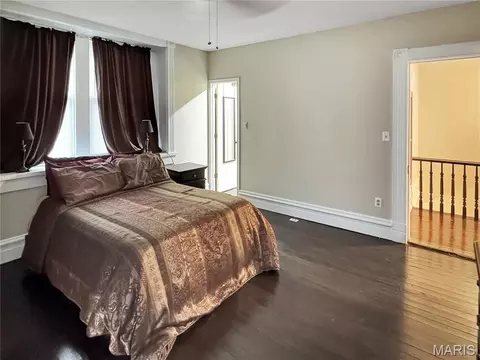Bedroom - 405 Cedar St, Washington, MO 63090 photo 11 of 11