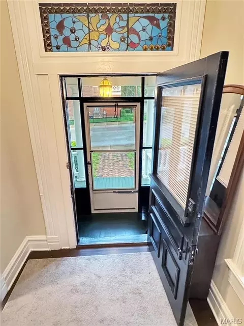 Entry Way - 405 Cedar St, Washington, MO 63090 photo 11 of 11