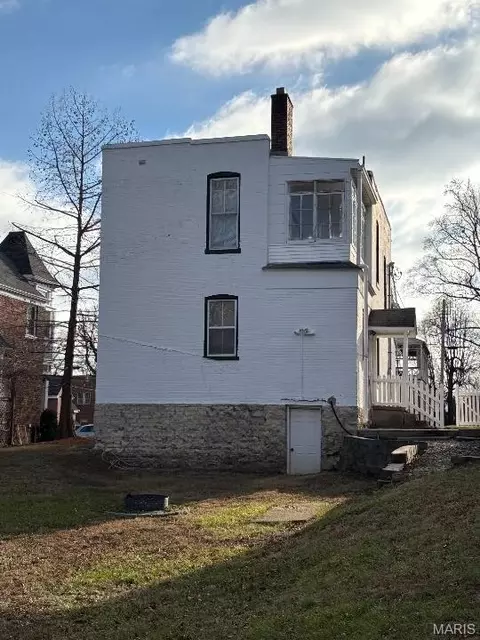 Other - 405 Cedar St, Washington, MO 63090 photo 8 of 9