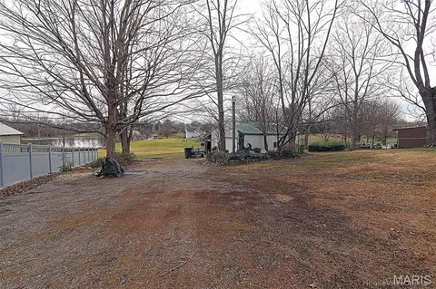 Exterior - 5049 State Highway 72, Jackson, MO 63755 photo 5 of 26