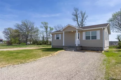 912 Delano St, Poplar Bluff, MO 63901