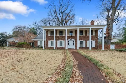 1111 White Oak Pl, Kennett, MO 63857