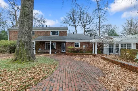 Exterior - 1111 White Oak Pl, Kennett, MO 63857 photo 7 of 10